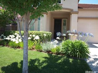 8910 Wood Lily Way, Elk Grove, CA 95757
