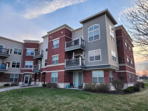 5198 Sassafras Dr Unit 208, Fitchburg, WI 53711