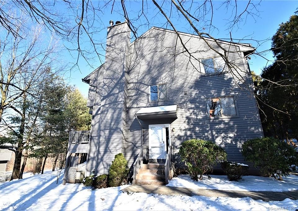1st image of 256 Conestoga Way #256