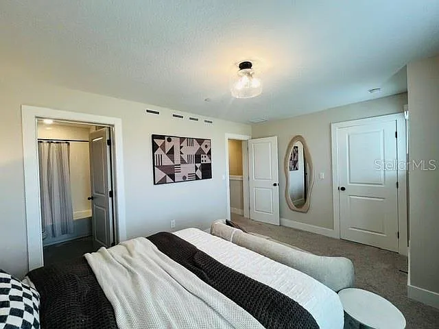 15501 Hamlin Park Dr — Photo 28