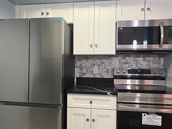 5th image of 14807 Rydell Rd APT 204
