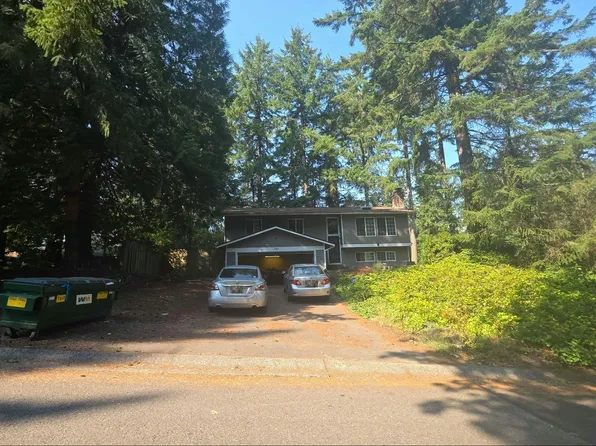 7497 Woodridge Ln NW, Bremerton, WA 98311