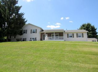 892 Sand Hill Rd, Caledonia, NY 14423