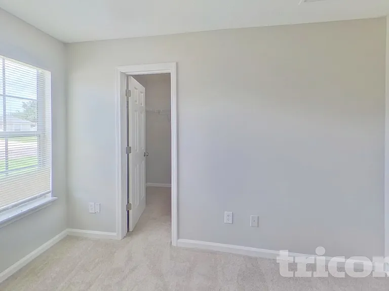 6830 Shoreline Ln — Photo 11