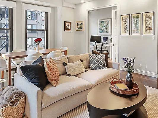 5th image of 425 Park Ave S APT 11B