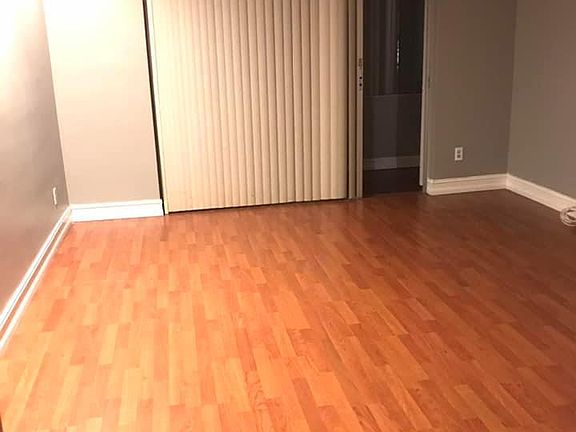 3rd image of 1540 NE 191st St #21