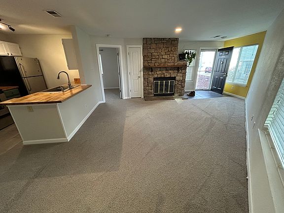4th image of 5620 W 80th Pl APT 53