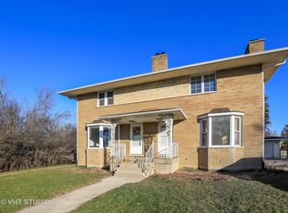 701 S Carney Ave, Waukegan, IL 60085