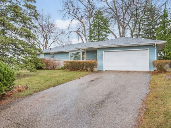 9009 Russell Ave S, Bloomington, MN 55431