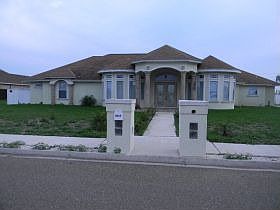 1st image of 5510 Falcon Crest Ln