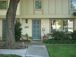 1st image of 819 Cezanne Dr
