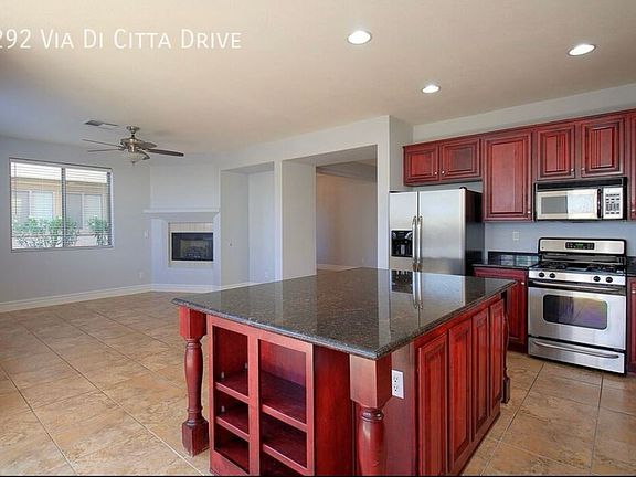 2nd image of 292 Via Di Citta Dr