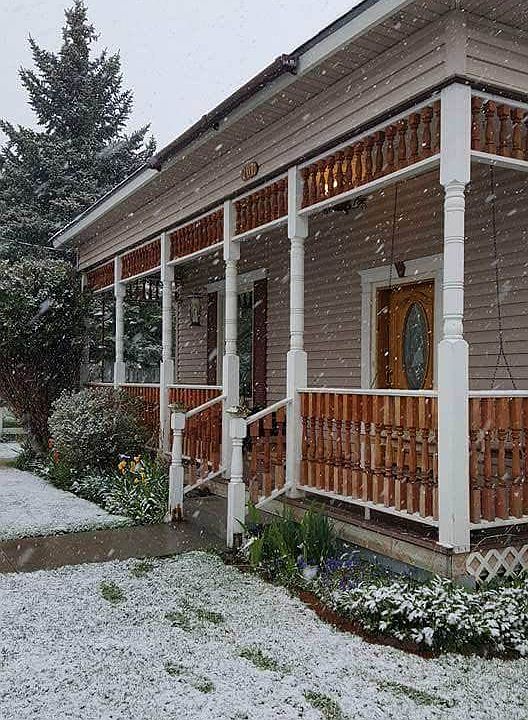 1st image of 207 Alleghany St