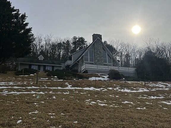 3rd image of 384 Easy Slope Ln