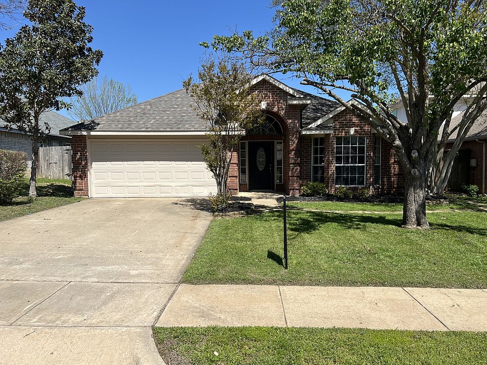 1st image of 1804 Quail Hollow Dr