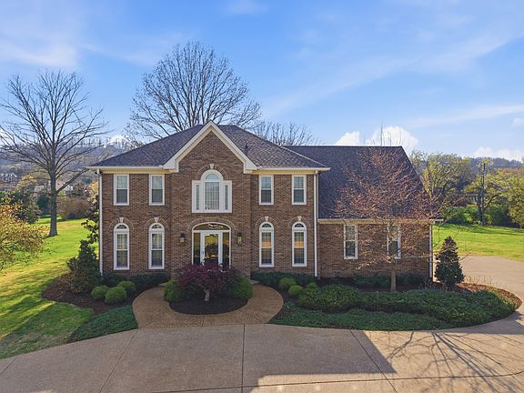 3rd image of 6115 Belle Rive Dr