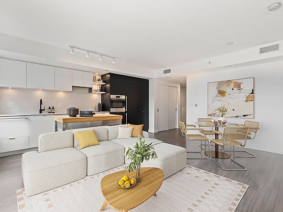 4th image of 210 E 5th Ave #301