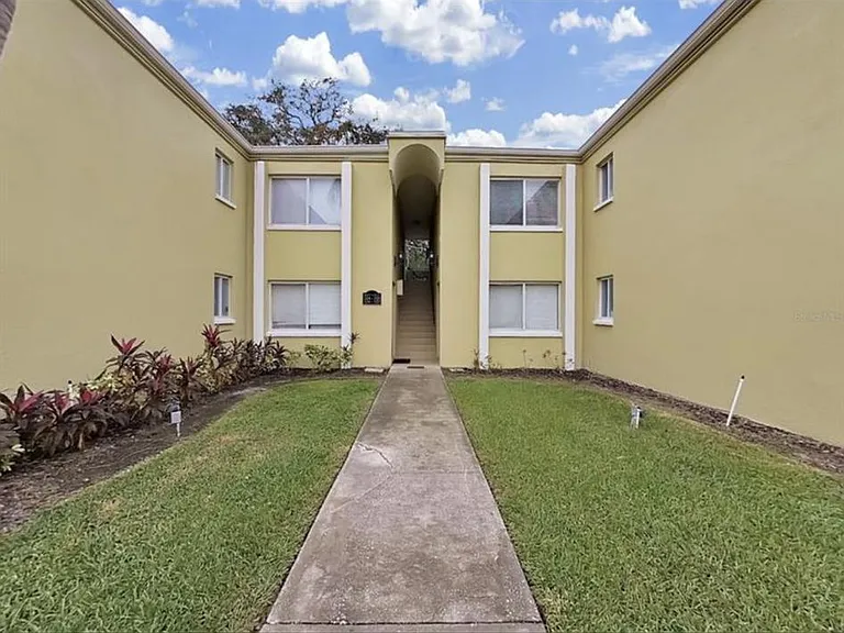 3206 W Azeele St #223 — Photo 14