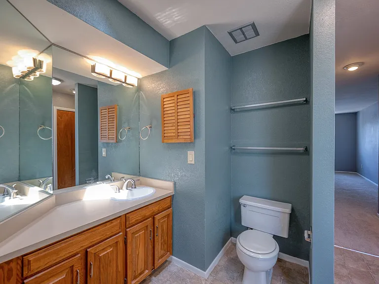 134 Creekside Ln — Photo 21