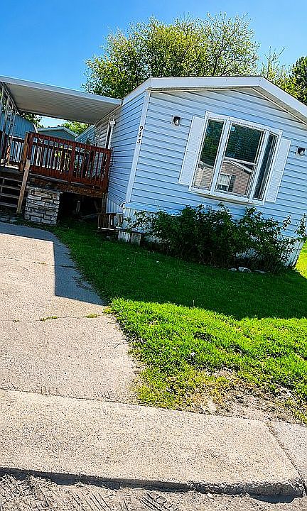 1st image of 943 S Knox Pl