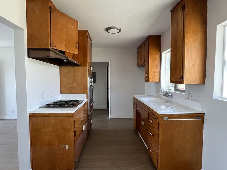 3318-3324 Martin Luther King Blvd — Photo 5