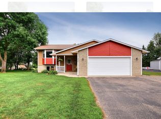 11378 54 1/2 St NE, Albertville, MN 55301