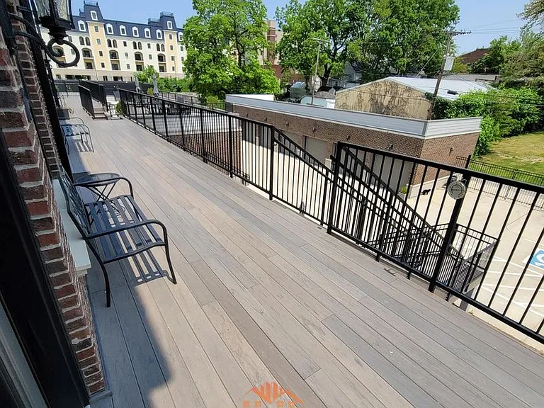 Brownstone Condominiums — Photo 46