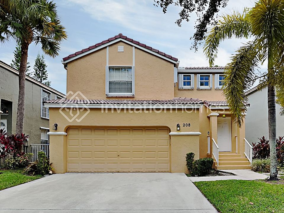 1st image of 208 NW 118th Dr
