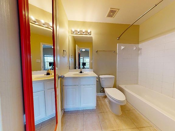 5th image of 1725 Harvey Mitchell Pkwy S APT 1011