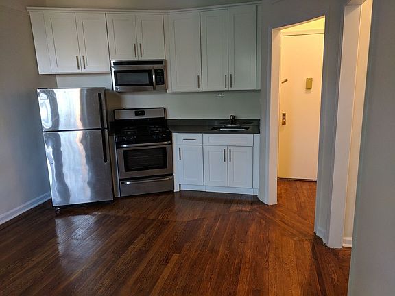 5th image of 8409 Talbot St APT A35