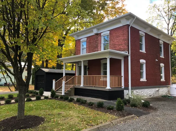 34 Garden St, Red Hook, NY 12571