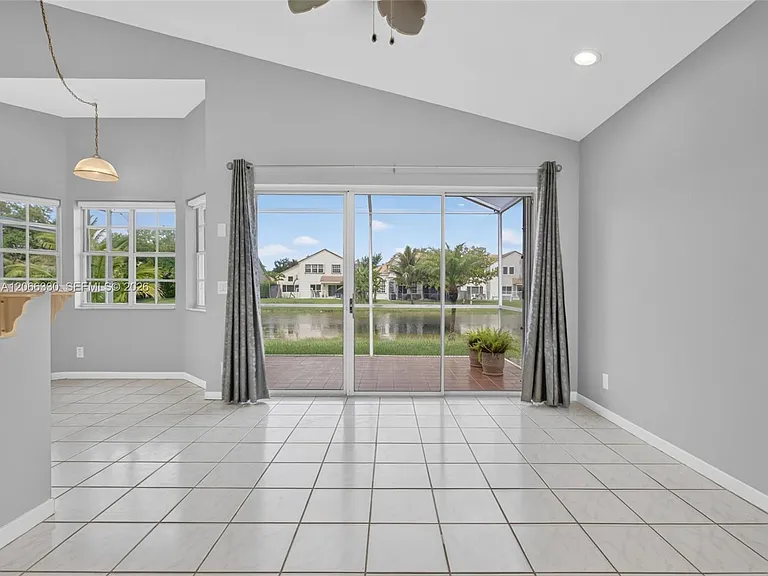 1520 Seabay Rd — Photo 83