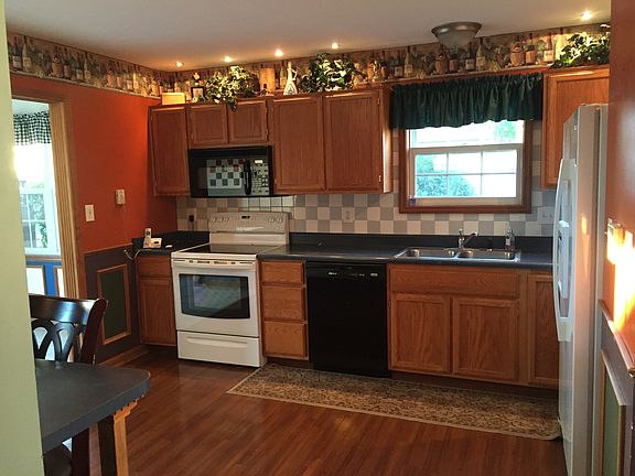 Bright Kitchen