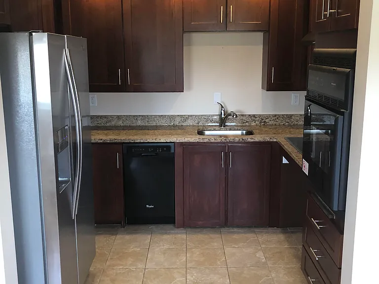 7 Marshall St #403 — Photo 4