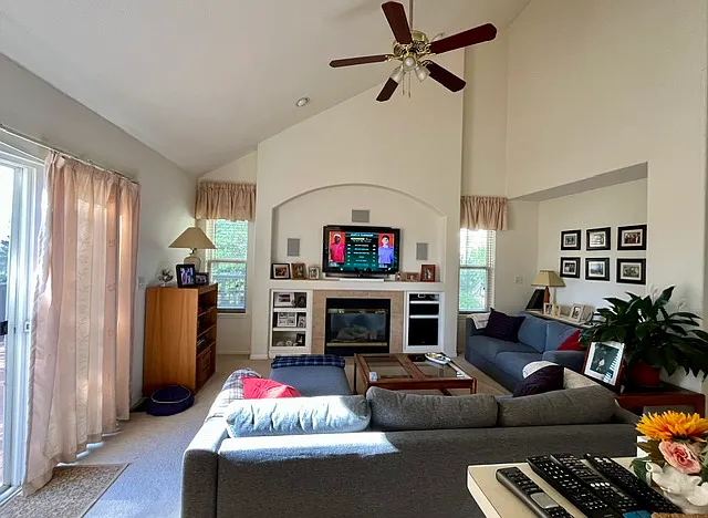 5725 Blue Mountain Cir — Photo 5