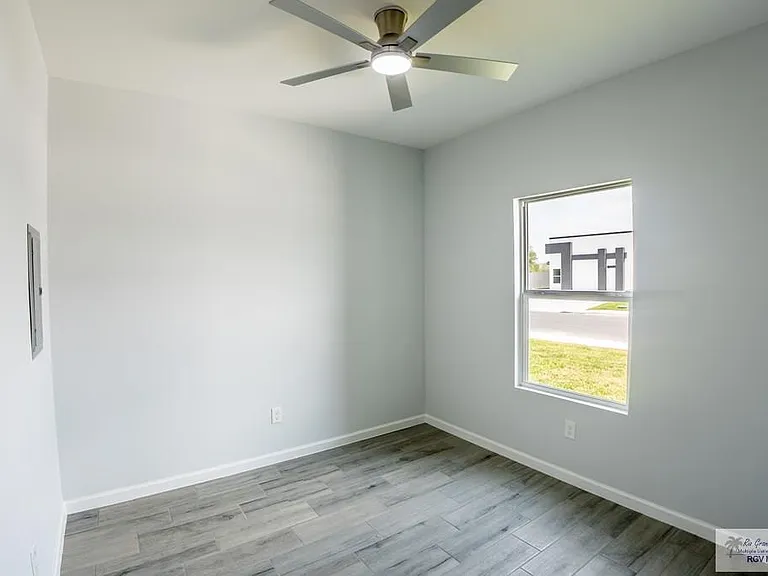 1725 Clinton St #A — Photo 20