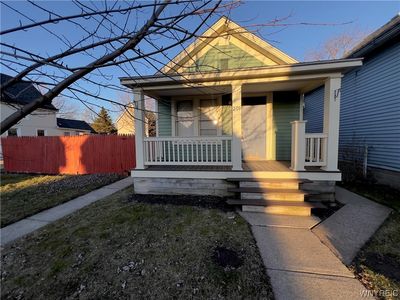 201 Thompson St, Buffalo, NY, 14207