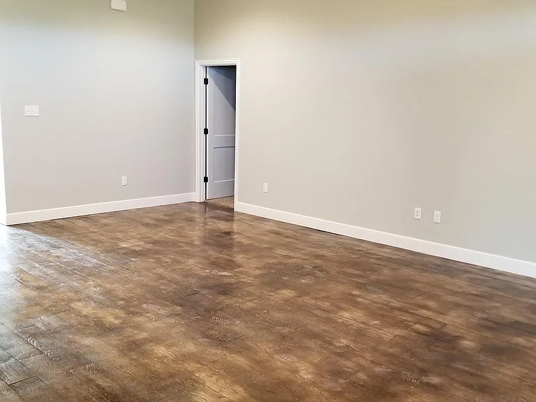 3852 Carrera Ln — Photo 17