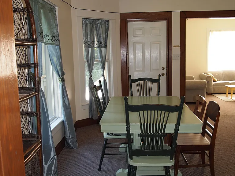 187 N West St #1 — Photo 5