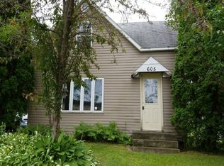 605 3rd St SE, Milaca, MN 56353