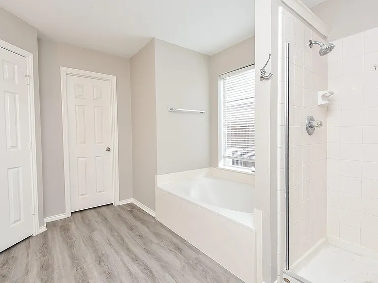 3935 Carters Lake Dr — Photo 14