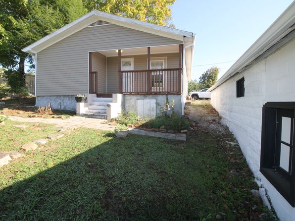 102 Dale Ave