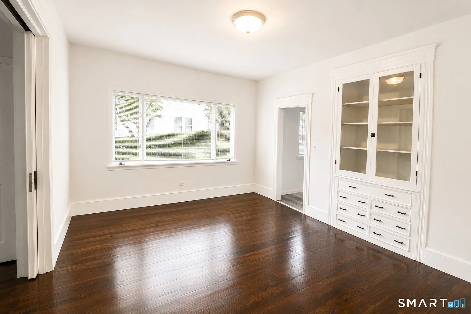 3 bed, 1.0 bath, 1668 sqft, $2,500 — Photo 3
