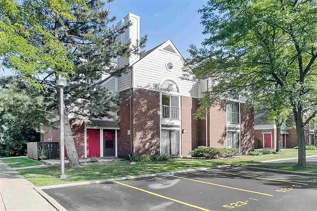 527 Donofrio Dr #1 — Photo 11