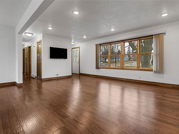 5th image of 3 Poskin Avenue