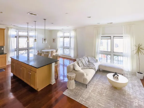 2350 Route 33 Ste 204, Robbinsville, NJ 08691