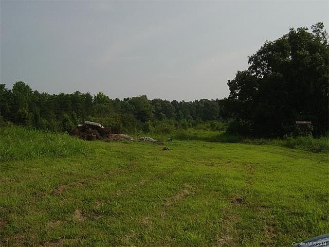 1st image of 4470 N Highway 16