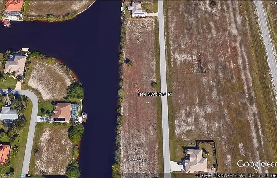 2nd image of 314 NW 32nd Pl