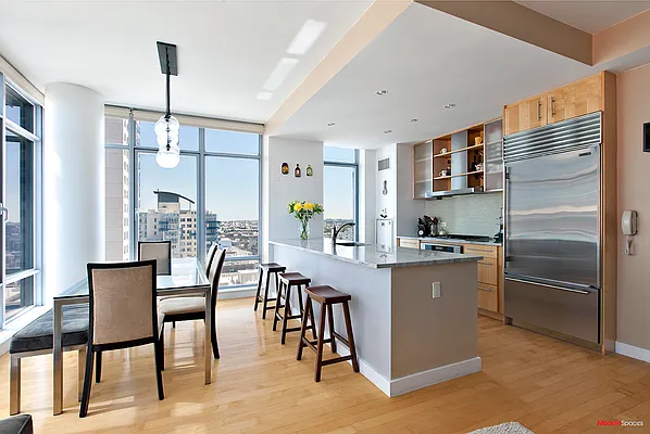 Sold by Modern Spaces | media 3