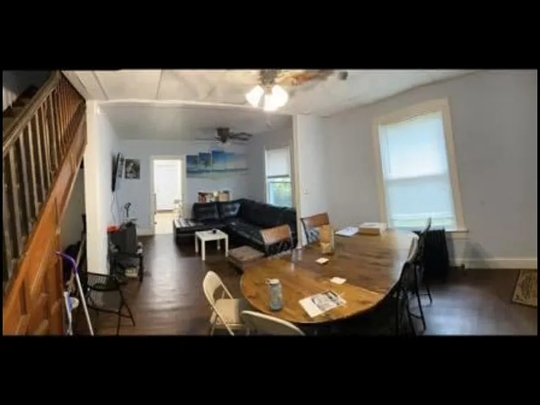59 Leroy St — Photo 3